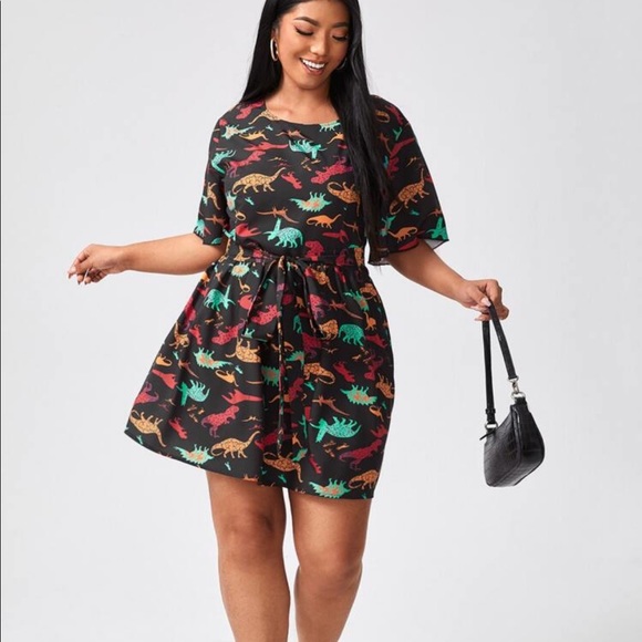 Jla veux !!! Plus All Over Dinosaur Print Belted A-line Dress Size 0X - Picture 1 of 11